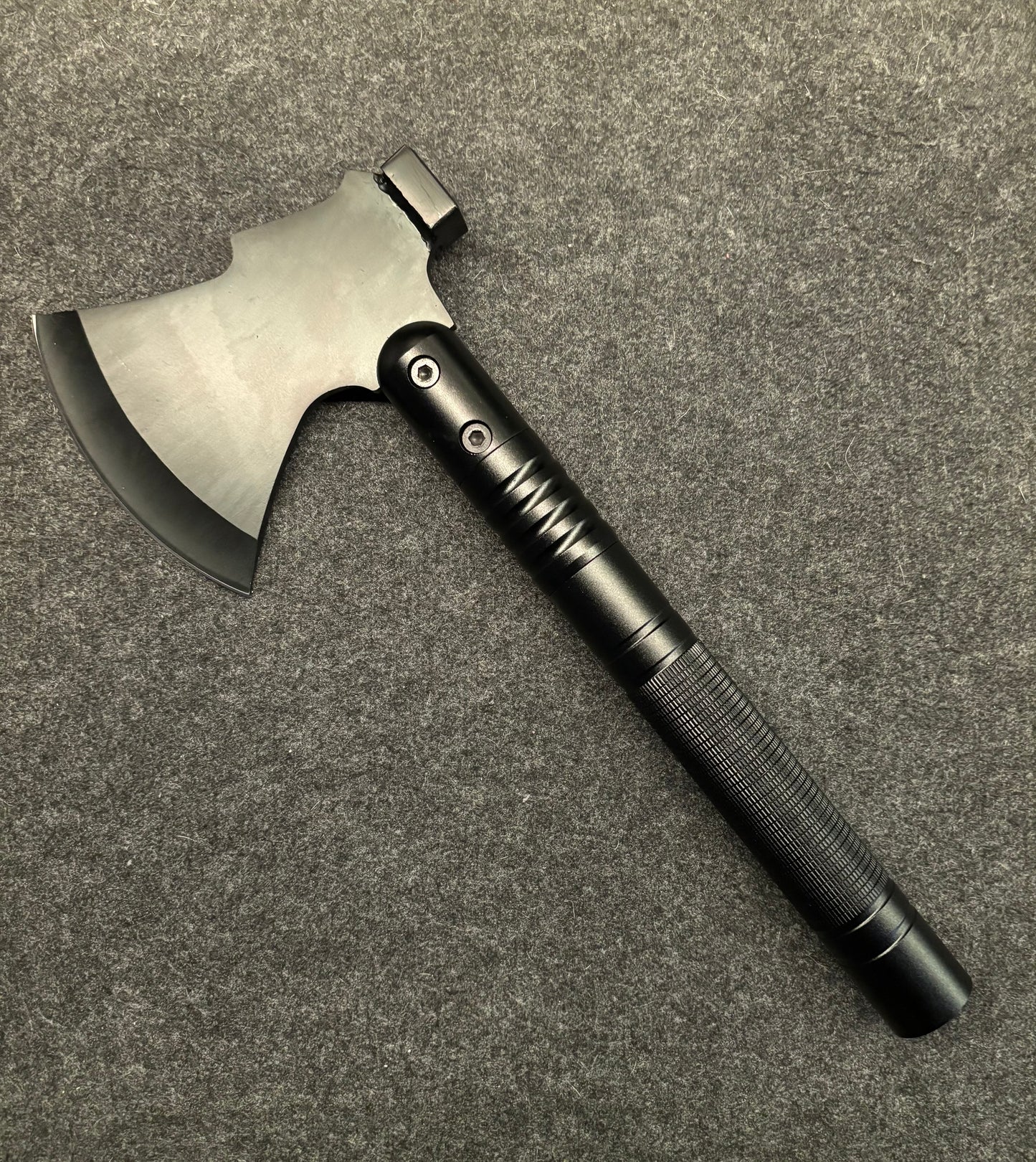 Multifunktions spade, yxa