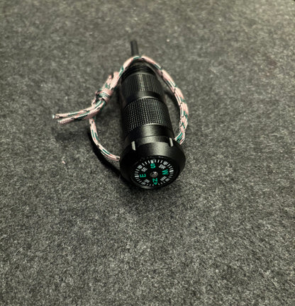 Multifunktions spade, yxa